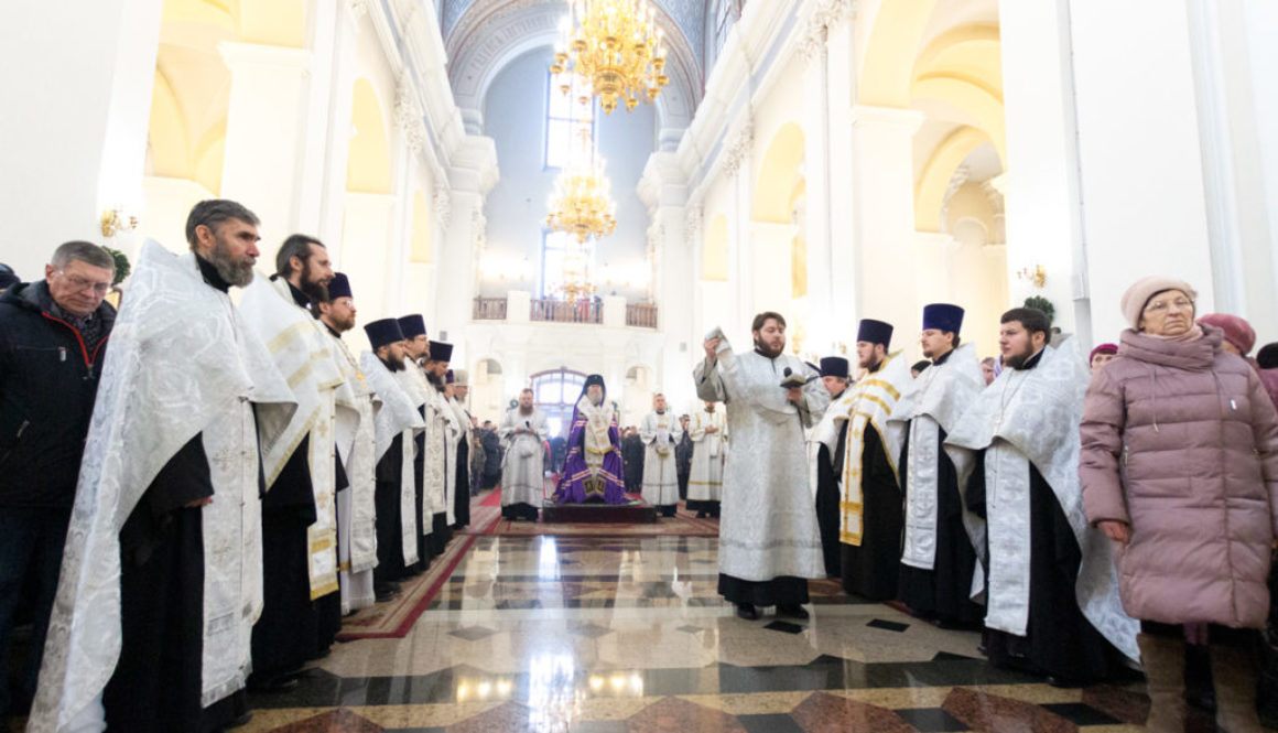 Настоятель Воскресенского храма принял участие в соборном Рождественском молебне